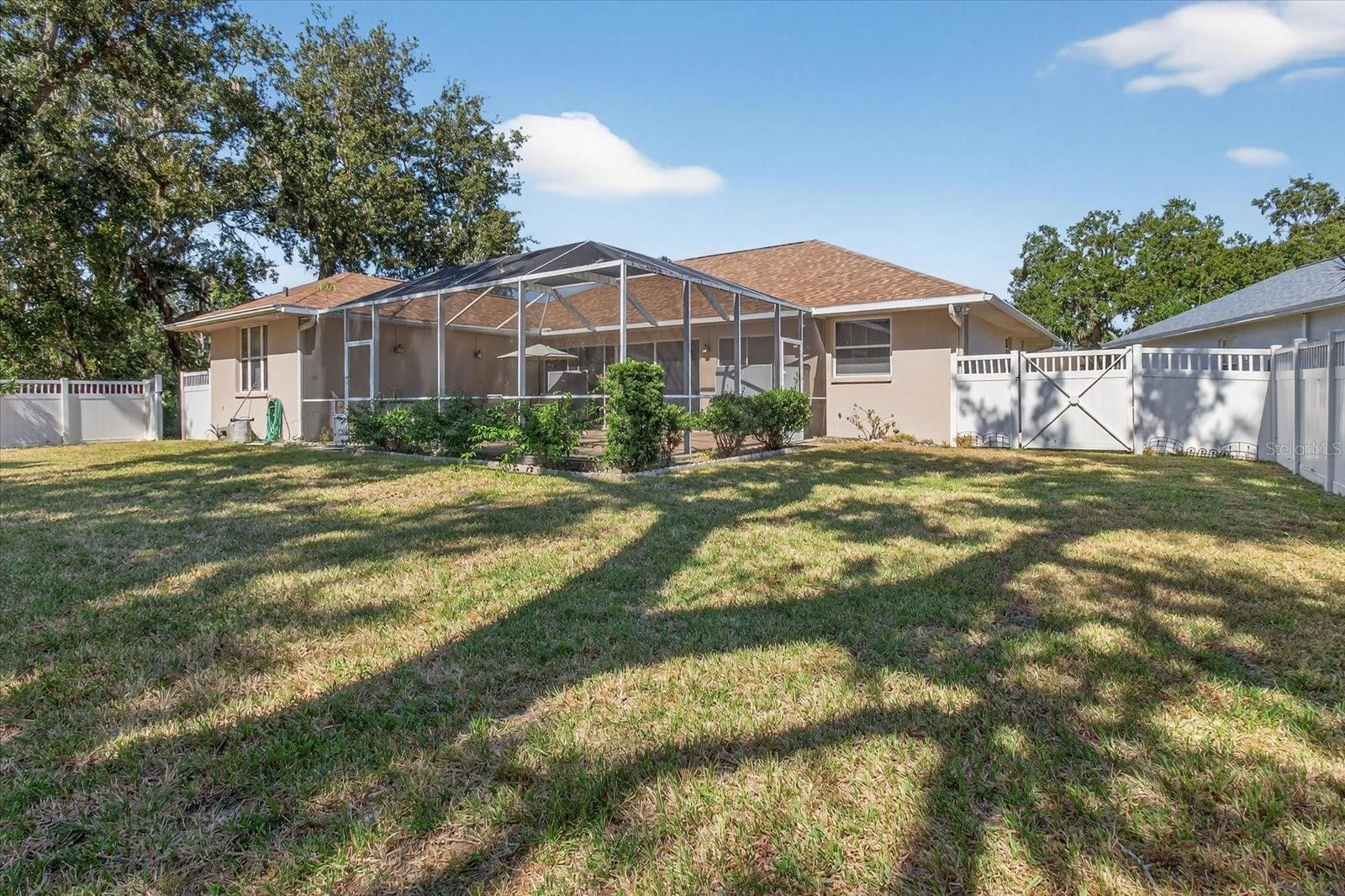 Image 56 of 77 For 5507 31st Court E