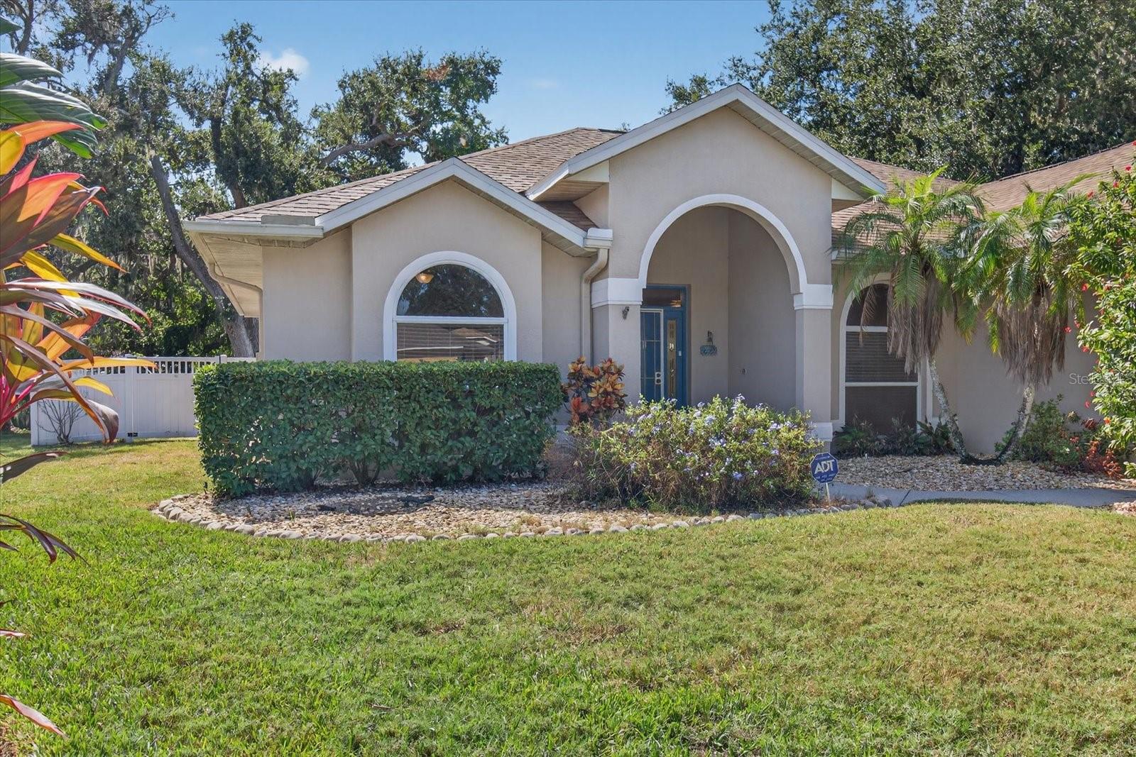 Image 63 of 77 For 5507 31st Court E