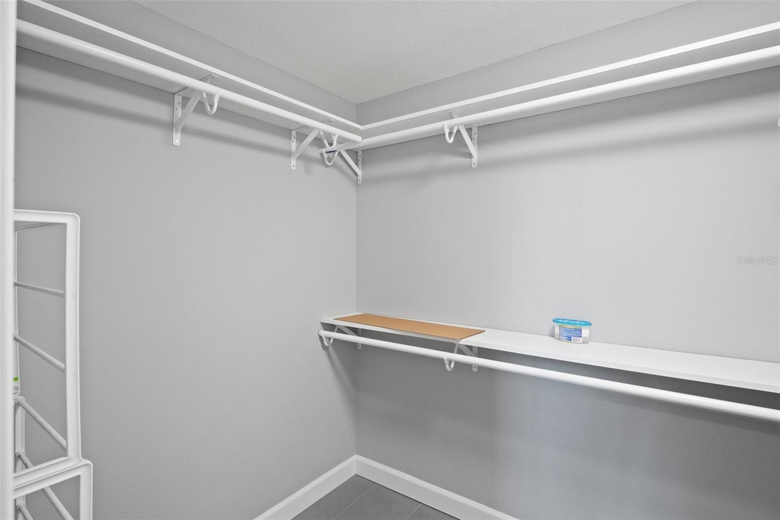 Image 28 of 35 For 1 Beach Drive Se 2305