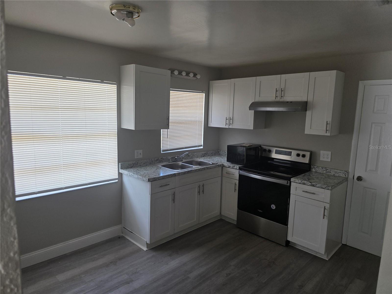 Image 4 of 16 For 3641 140th Avenue