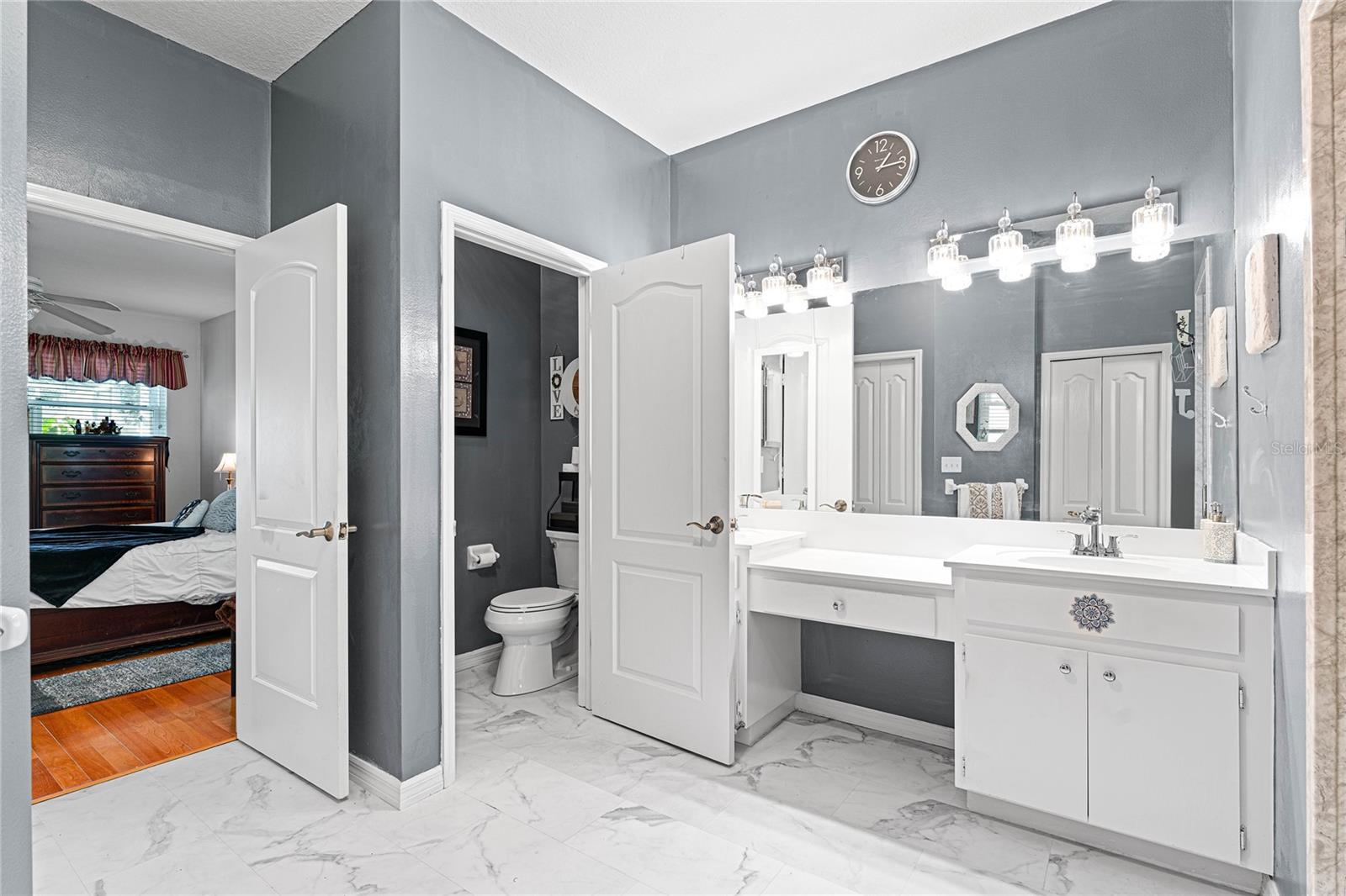 Image 21 of 51 For 22938 Sterling Manor Loop