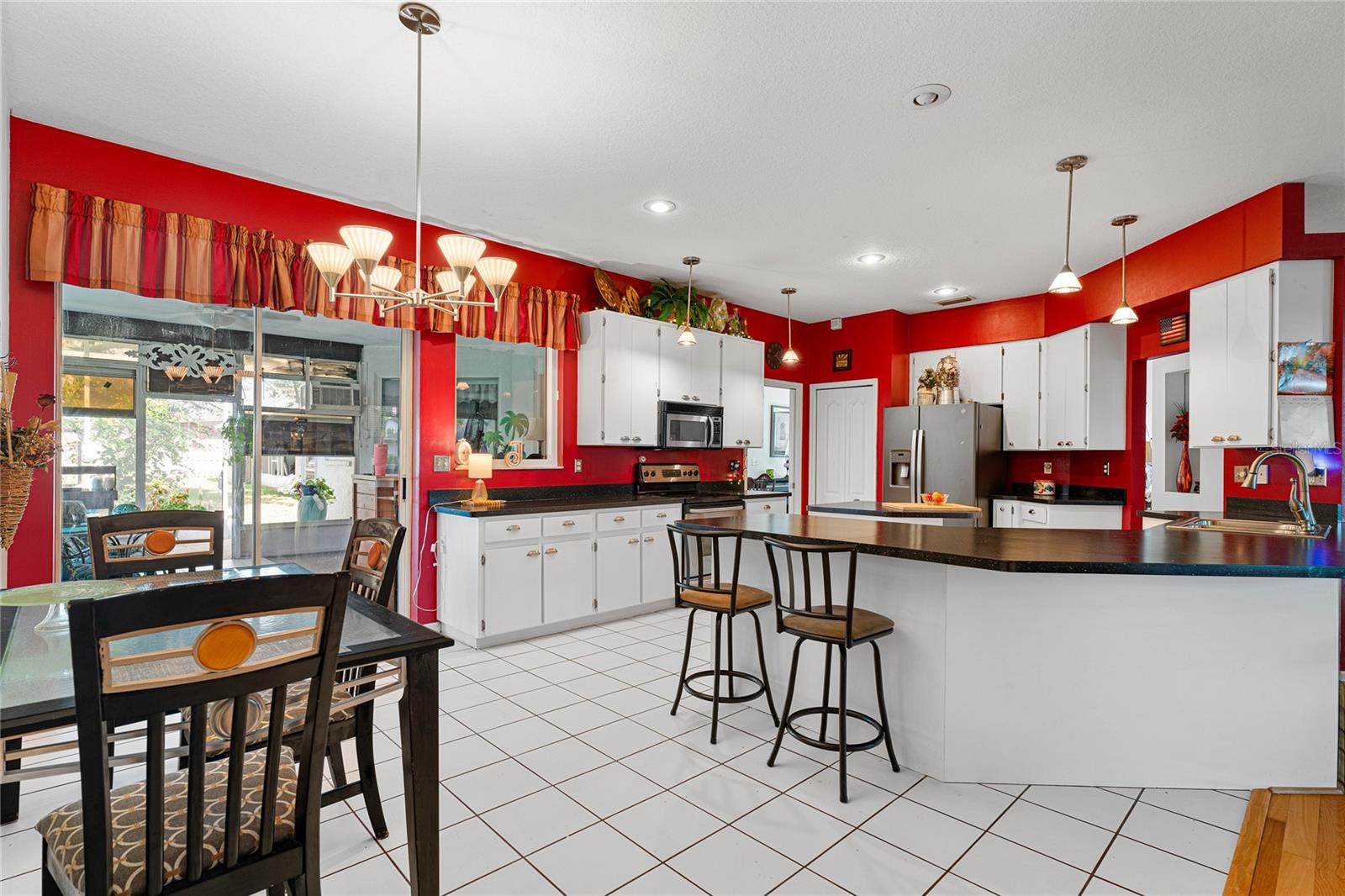 Image 23 of 51 For 22938 Sterling Manor Loop