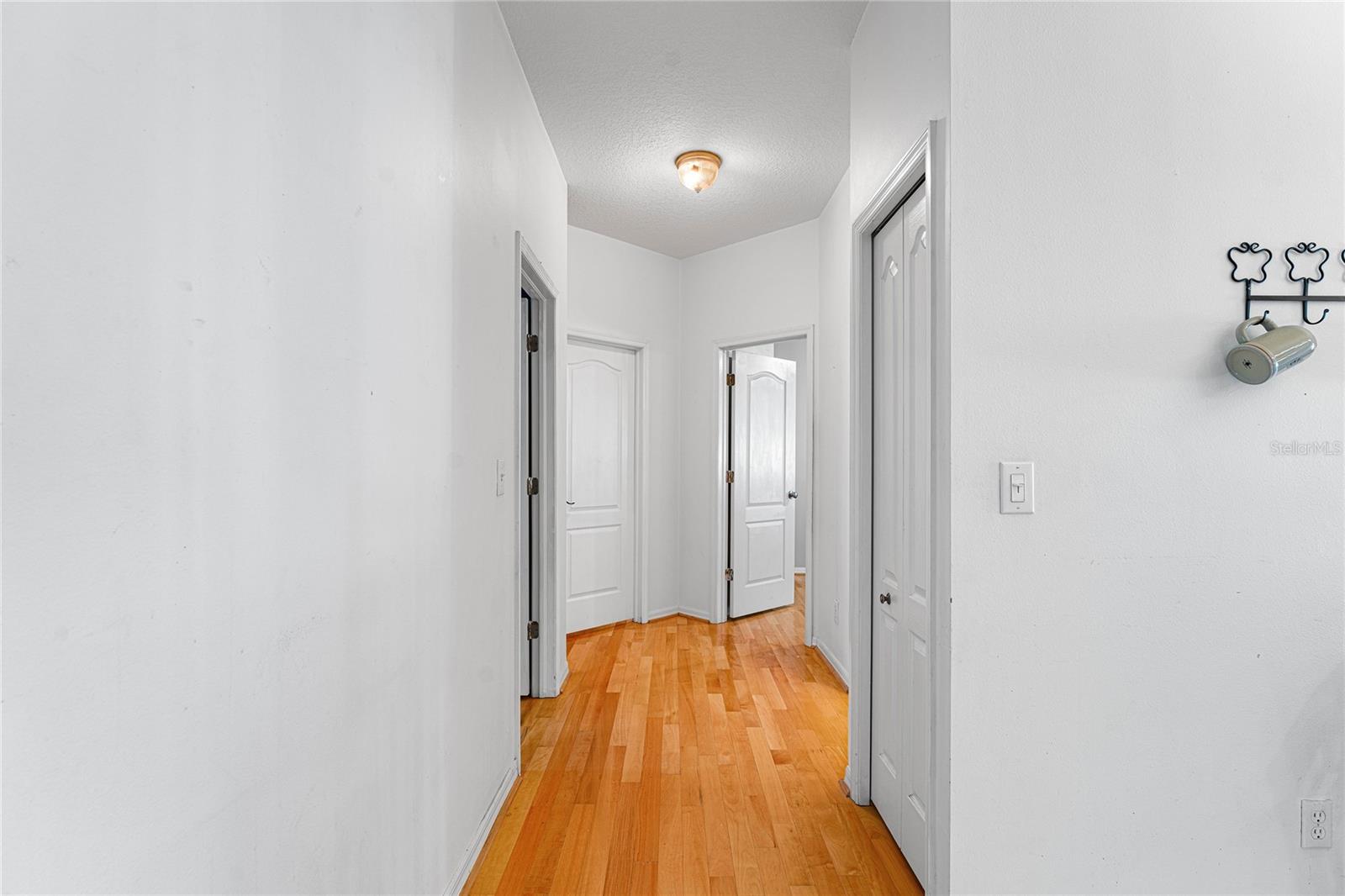 Image 39 of 51 For 22938 Sterling Manor Loop