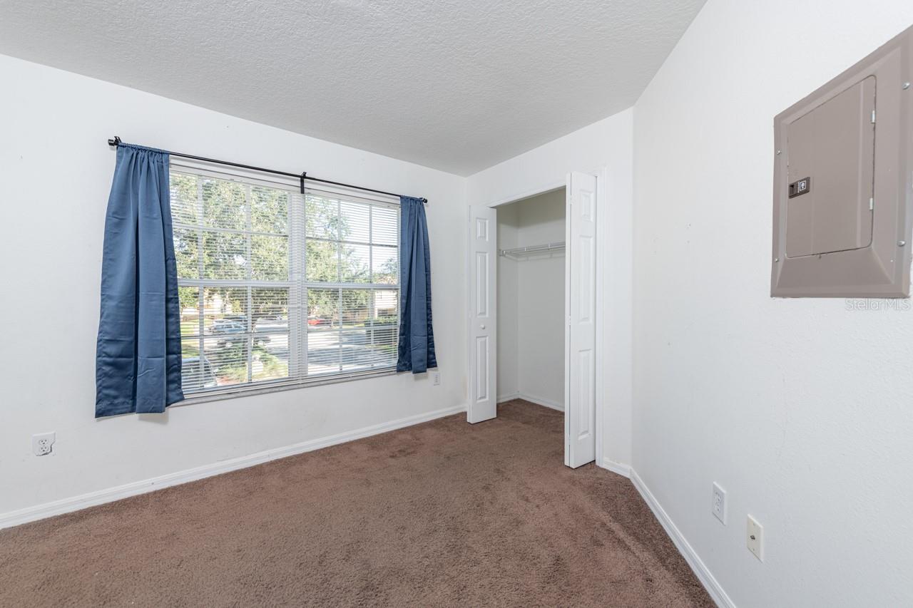 Image 14 of 18 For 1986 Fiesta Ridge Court