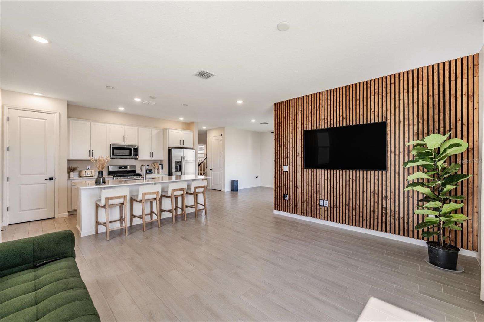 Image 4 of 44 For 6276 Golden Beach Drive