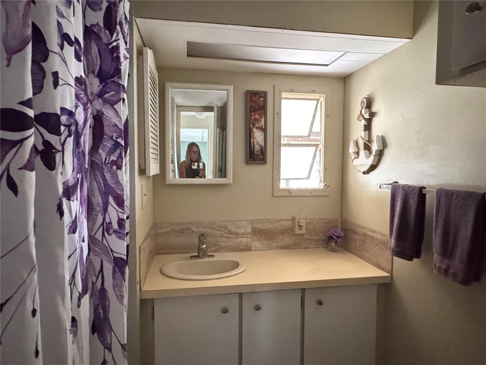 Image 16 of 40 For 35155 Dodie  Lot 20