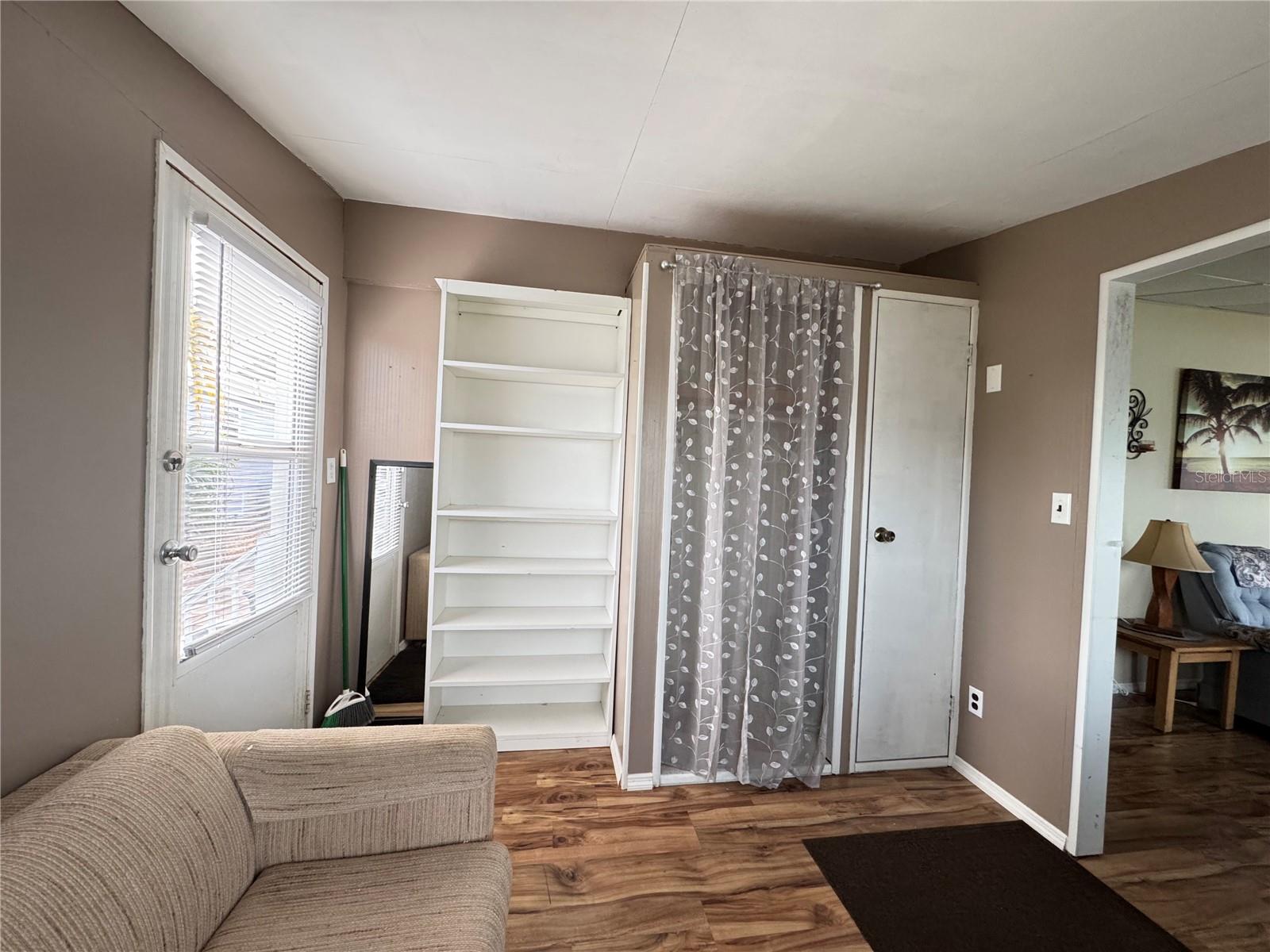 Image 22 of 40 For 35155 Dodie  Lot 20