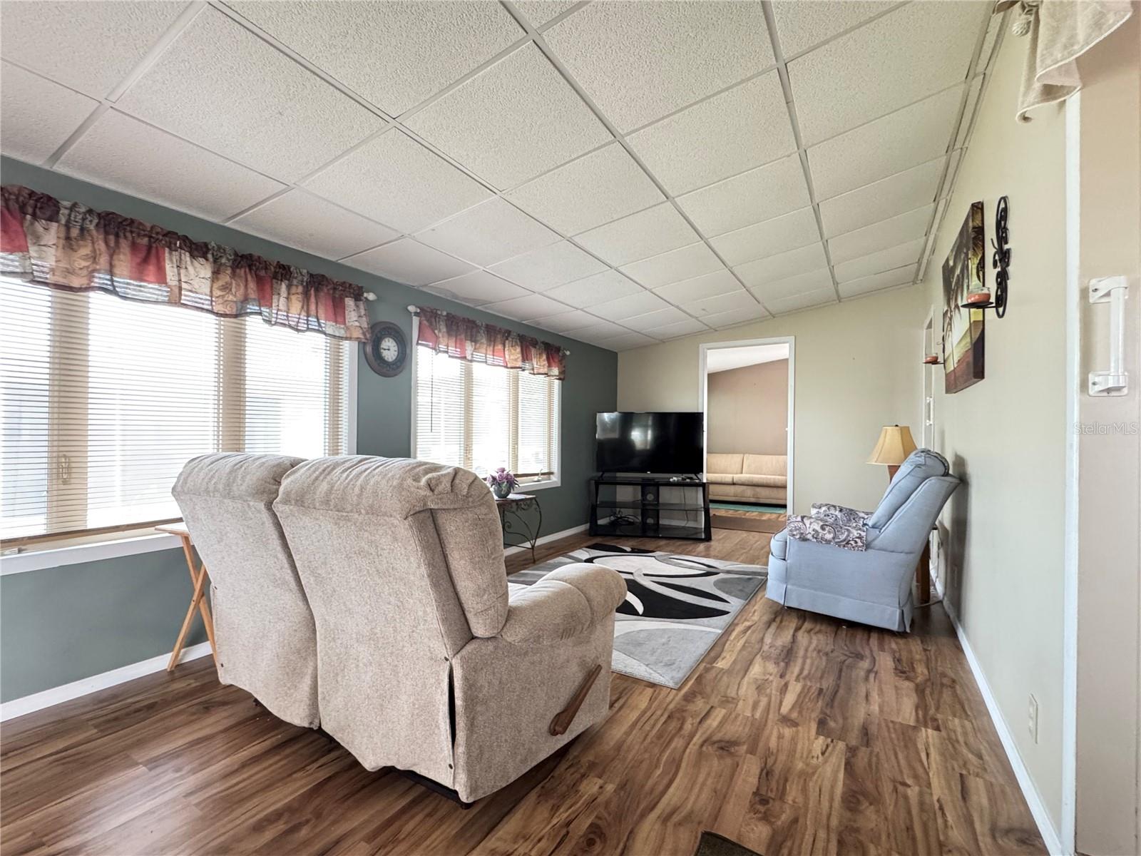 Image 7 of 40 For 35155 Dodie  Lot 20