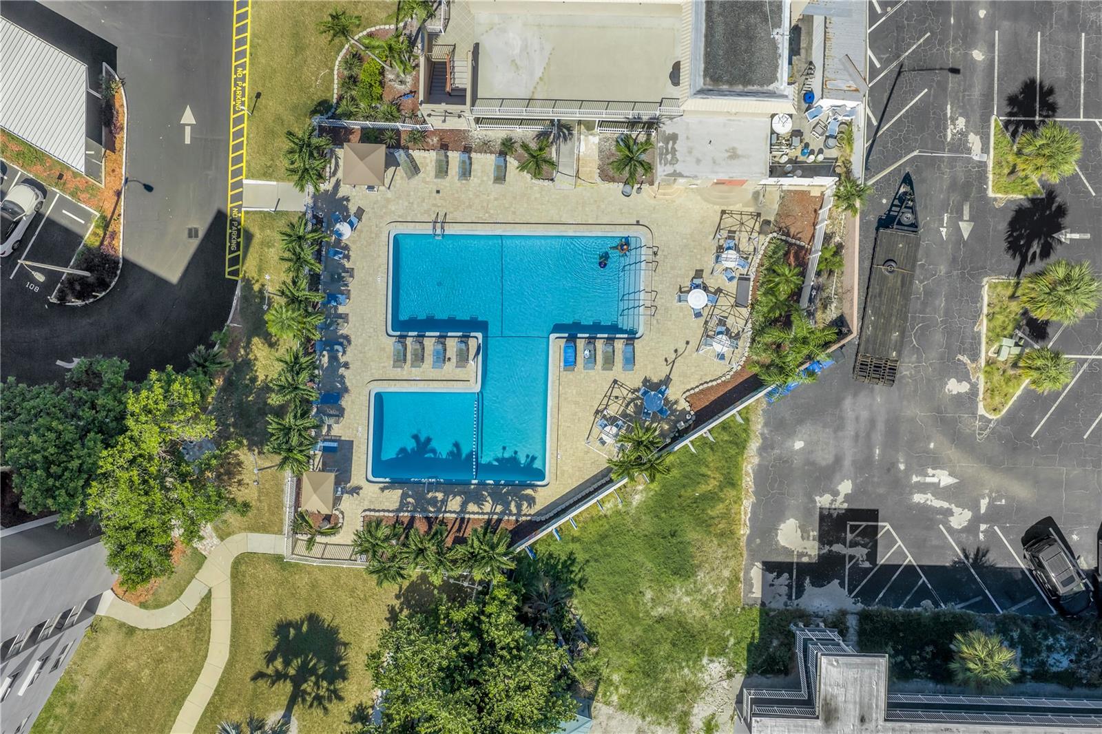 Image 20 of 20 For 6060 Shore Boulevard S 106