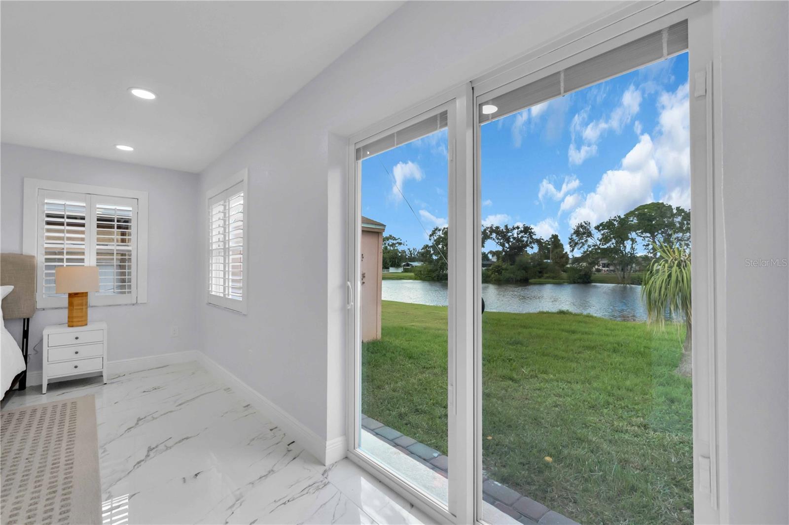 Image 19 of 42 For 323 Freeport Avenue Ne