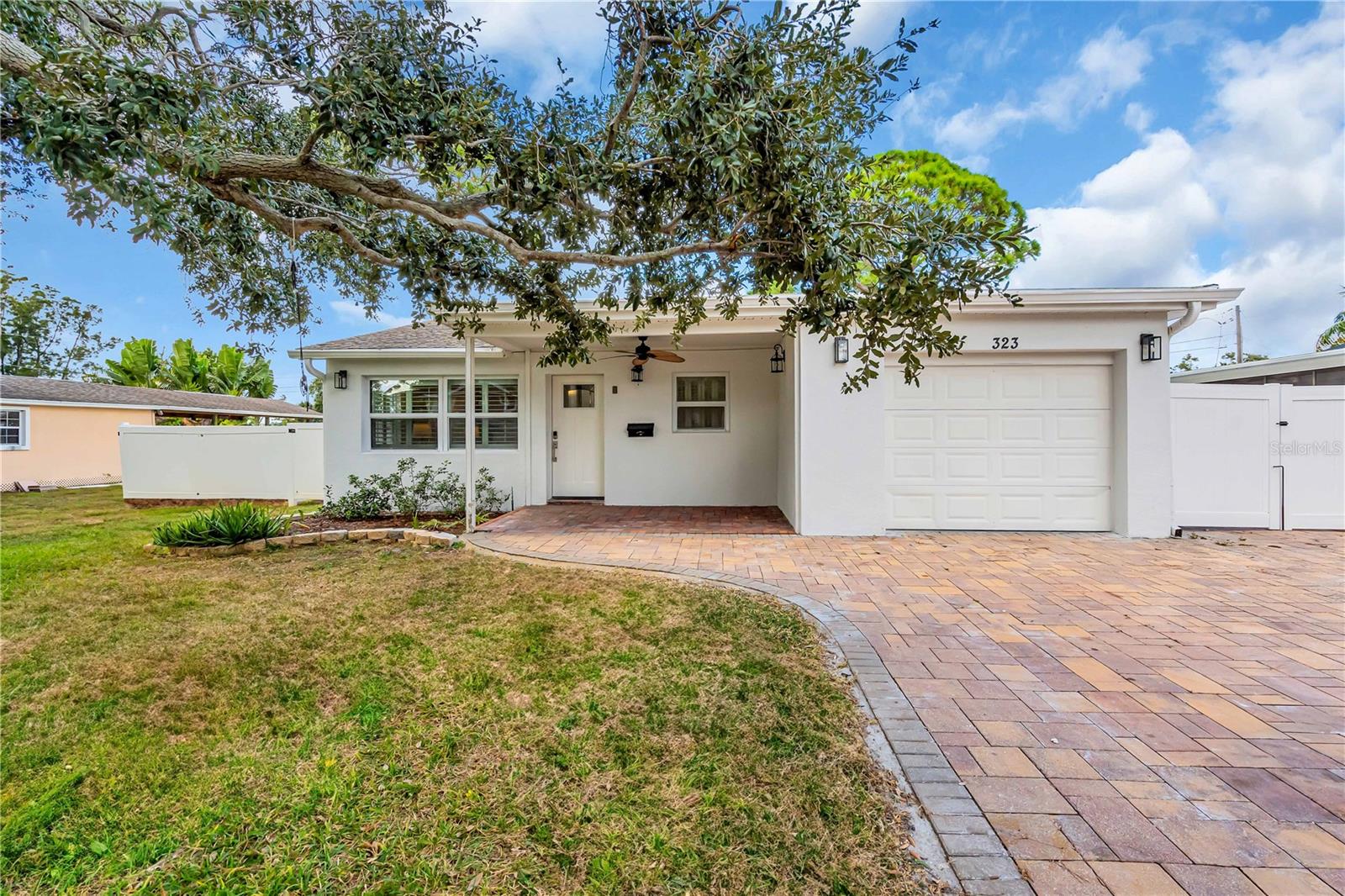 Image 2 of 42 For 323 Freeport Avenue Ne