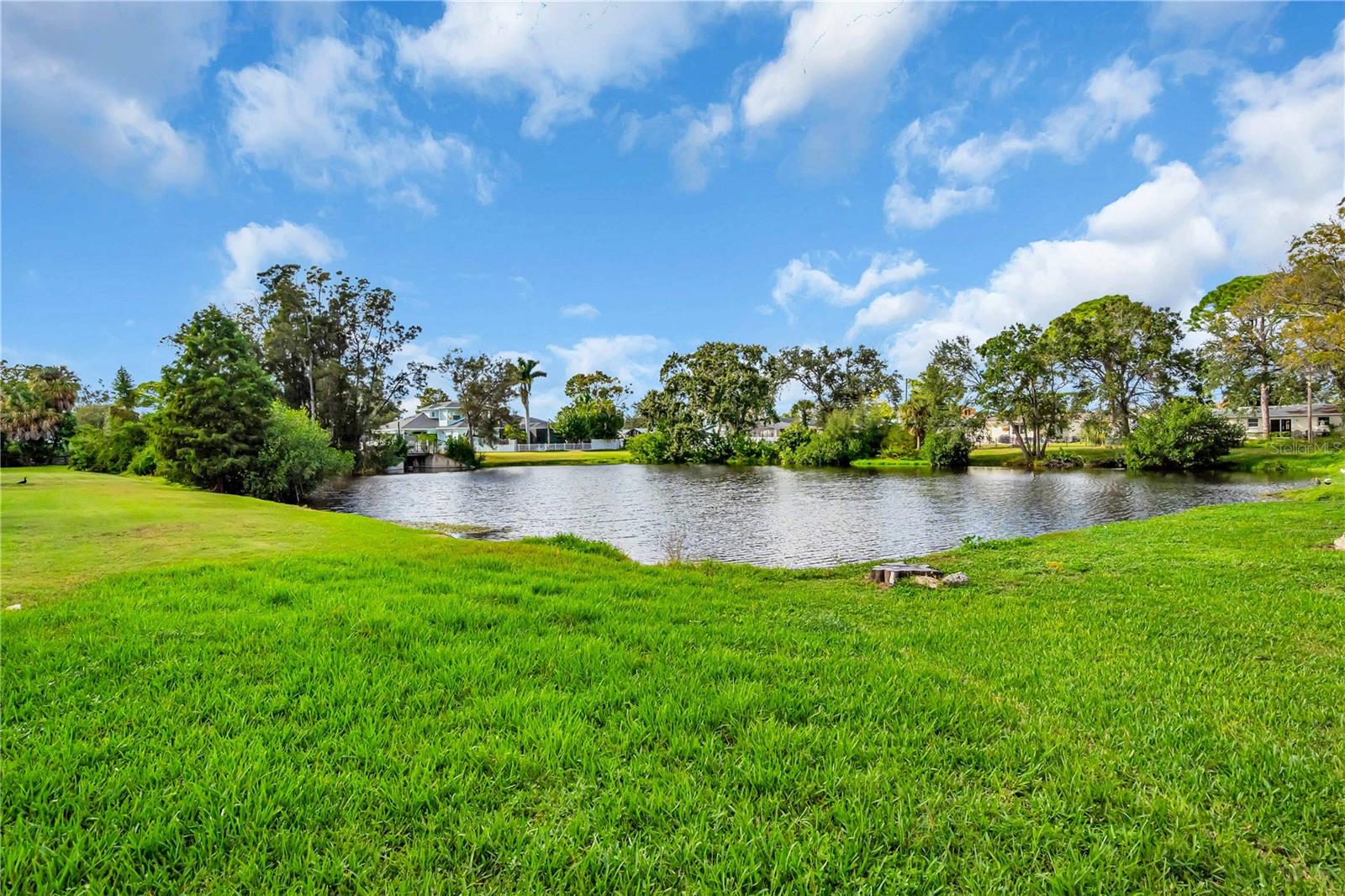 Image 32 of 42 For 323 Freeport Avenue Ne