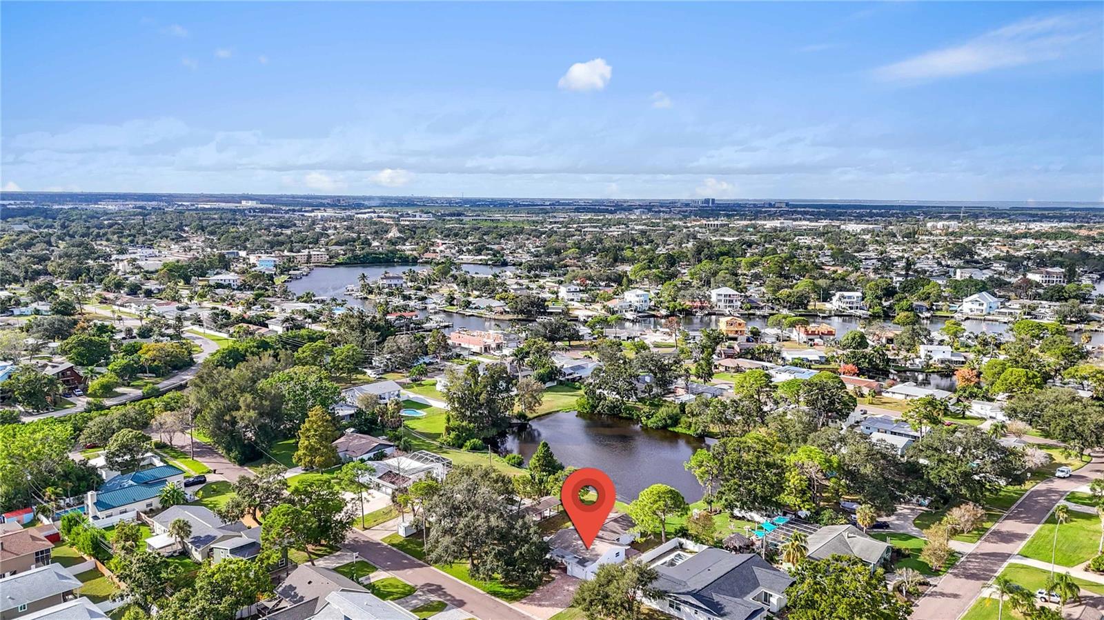 Image 37 of 42 For 323 Freeport Avenue Ne