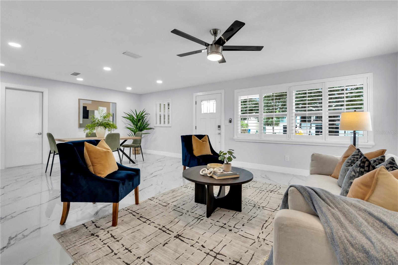 Image 8 of 42 For 323 Freeport Avenue Ne