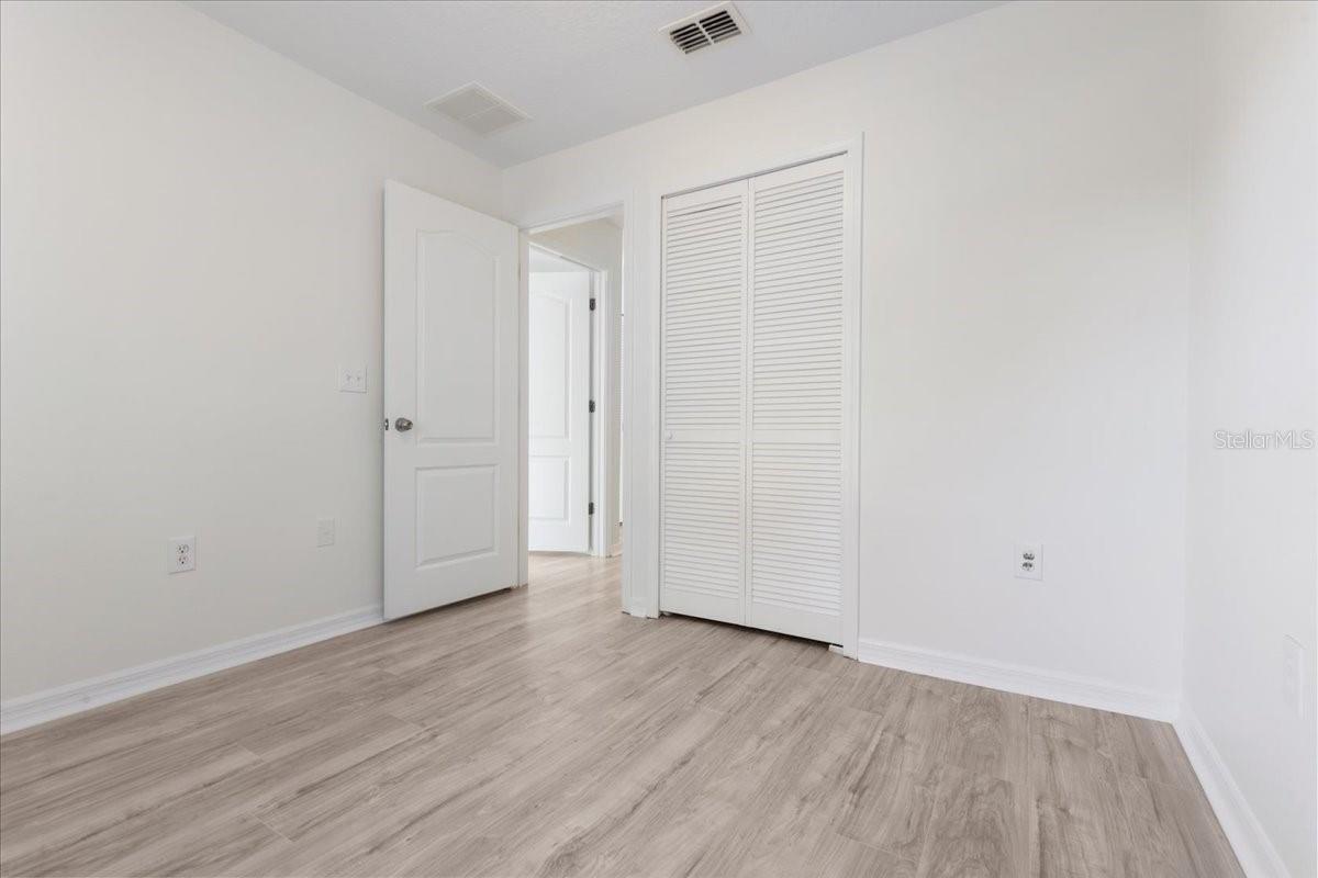 Image 22 of 36 For 37554 Daliha Terrace