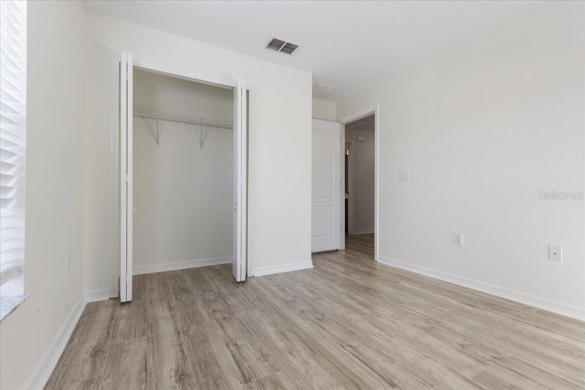 Image 24 of 36 For 37554 Daliha Terrace