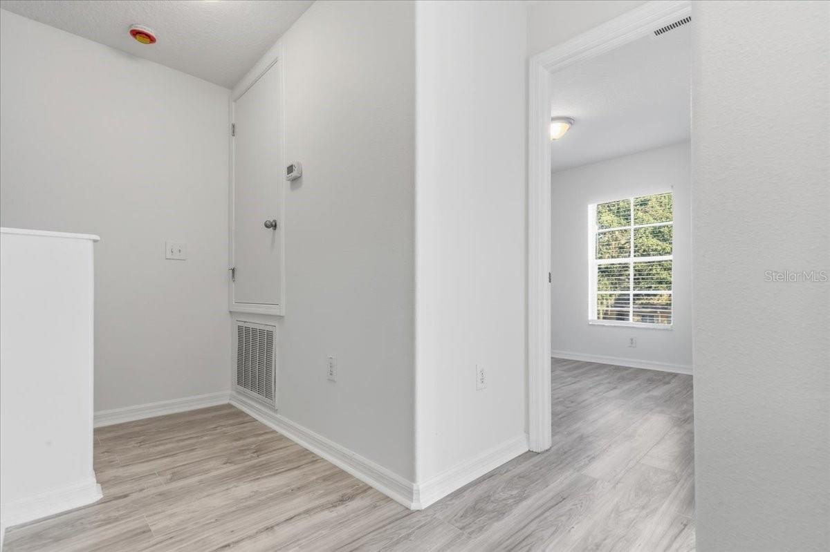 Image 32 of 36 For 37554 Daliha Terrace