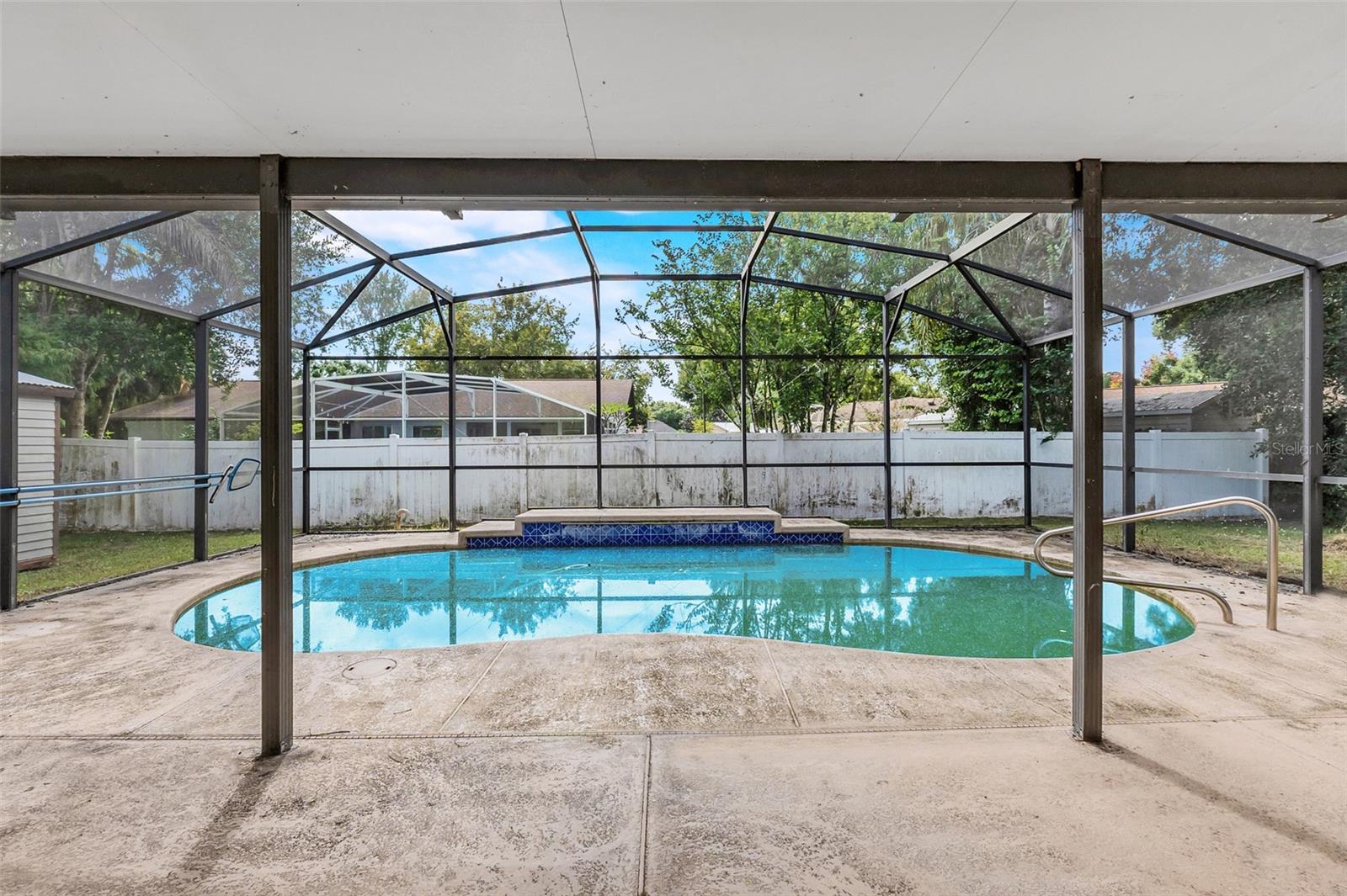 Image 2 of 47 For 1921 Carolyn Court