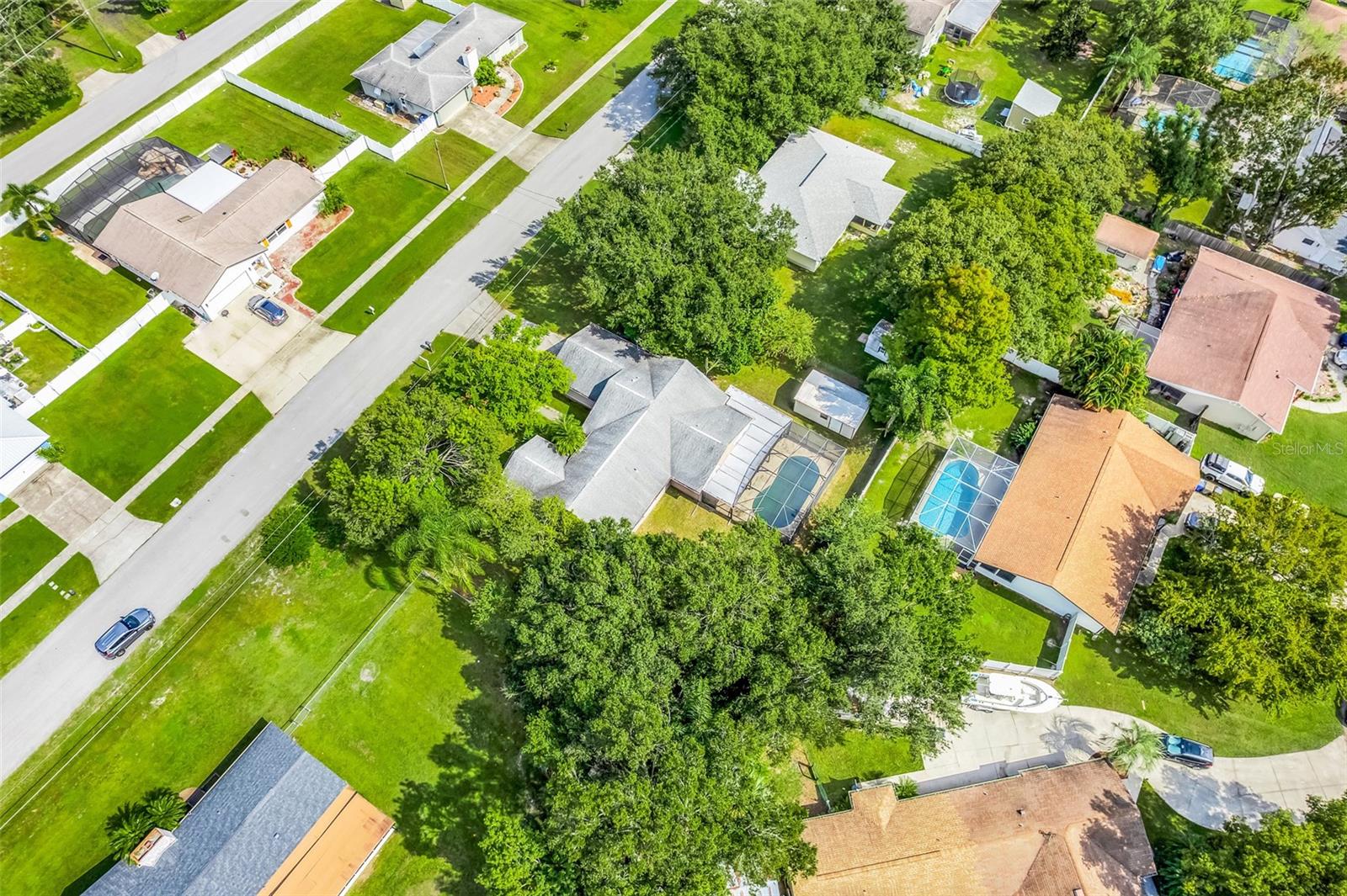 Image 45 of 47 For 1921 Carolyn Court