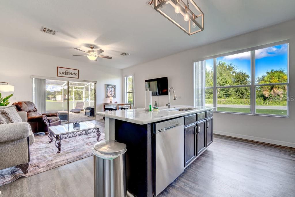 Image 11 of 50 For 17521 Blessing Drive