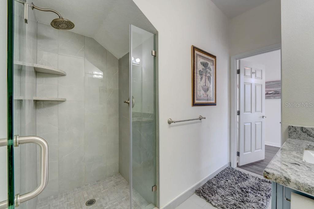 Image 31 of 50 For 17521 Blessing Drive