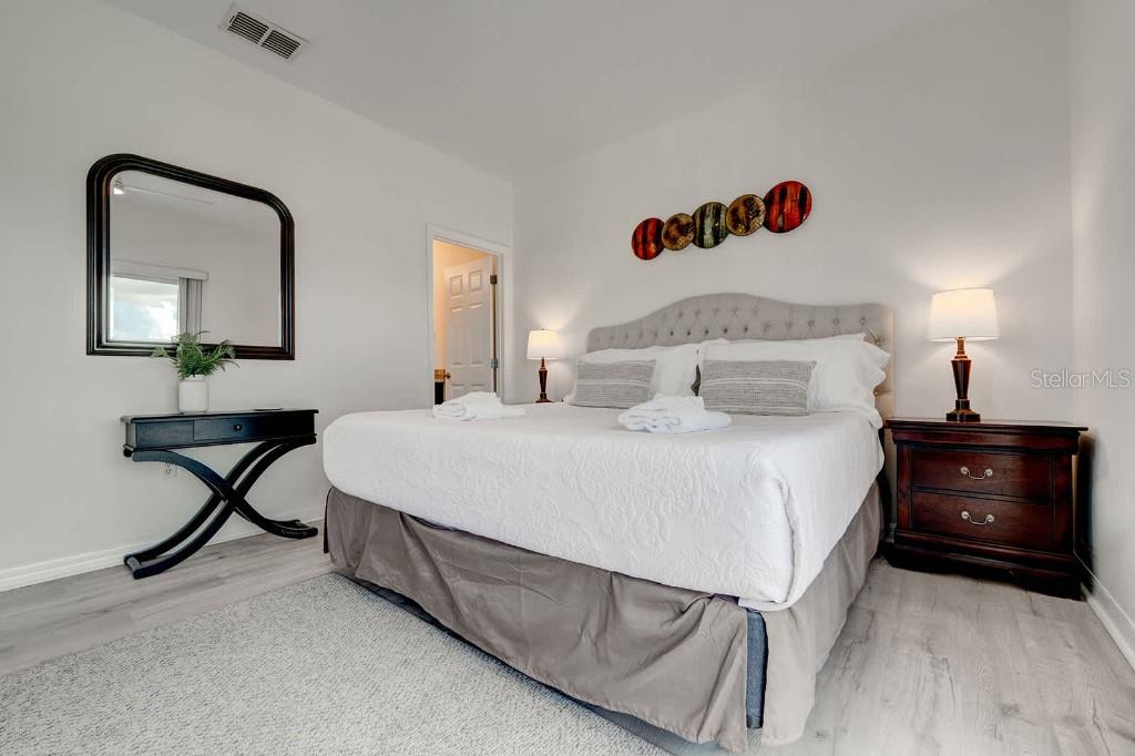 Image 35 of 50 For 17521 Blessing Drive