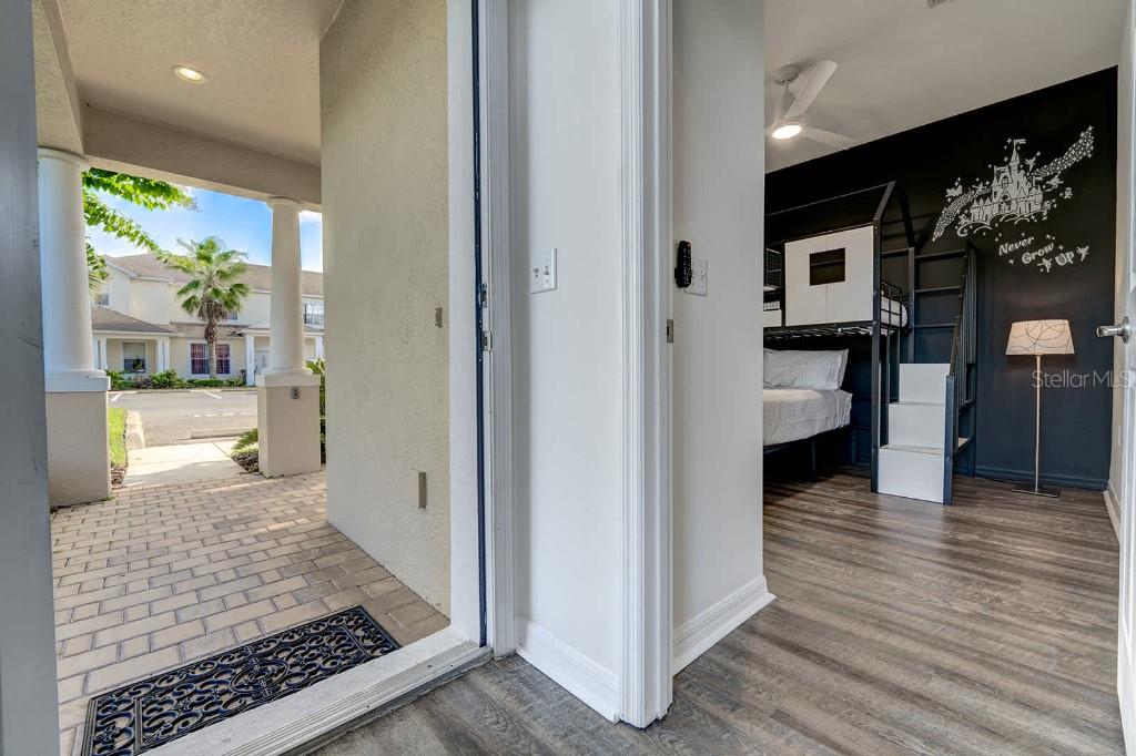 Image 4 of 50 For 17521 Blessing Drive