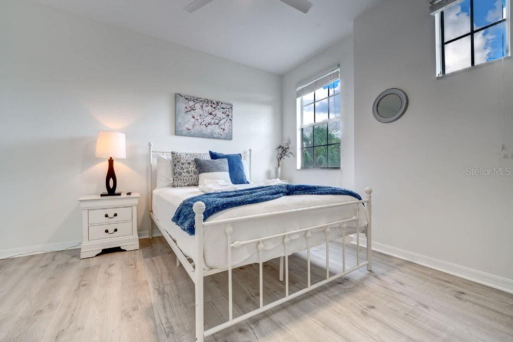 Image 40 of 50 For 17521 Blessing Drive