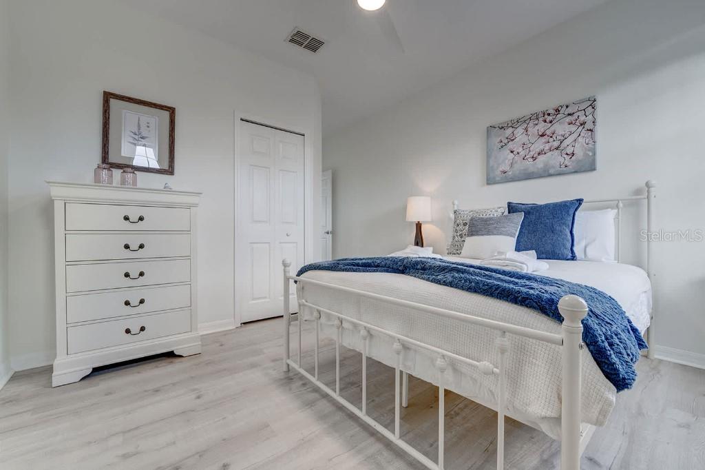 Image 41 of 50 For 17521 Blessing Drive