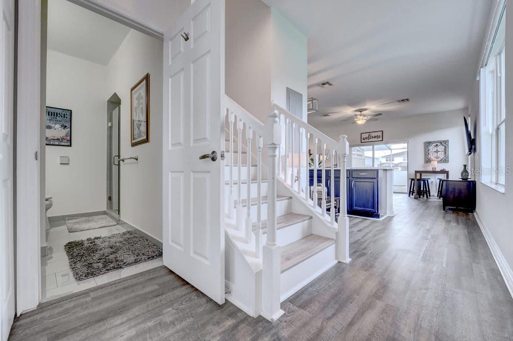 Image 5 of 50 For 17521 Blessing Drive