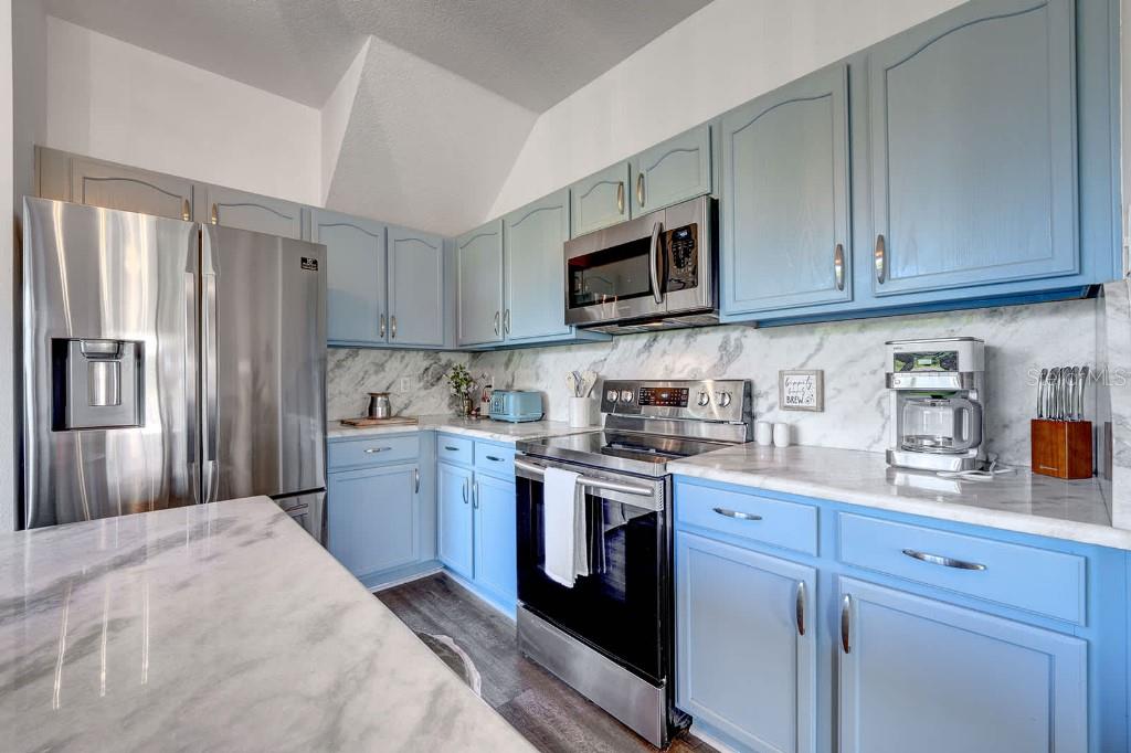 Image 9 of 50 For 17521 Blessing Drive