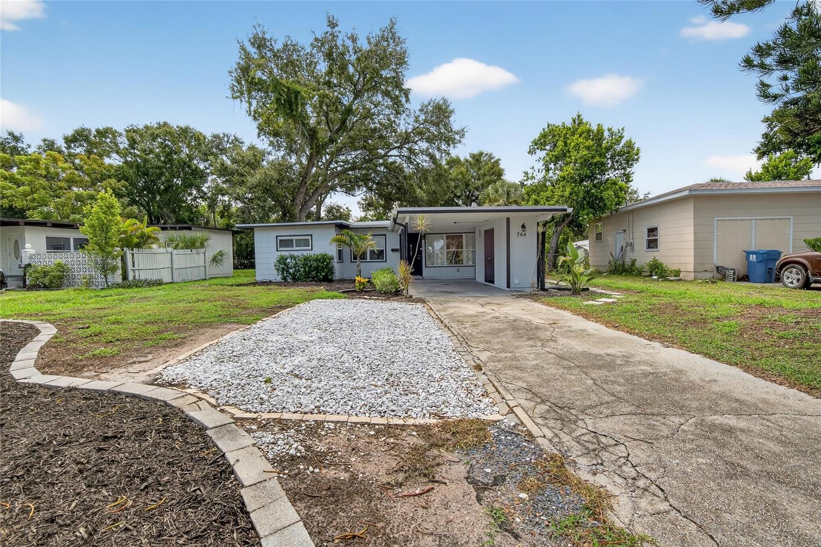 Image 2 of 41 For 764 62nd Place S