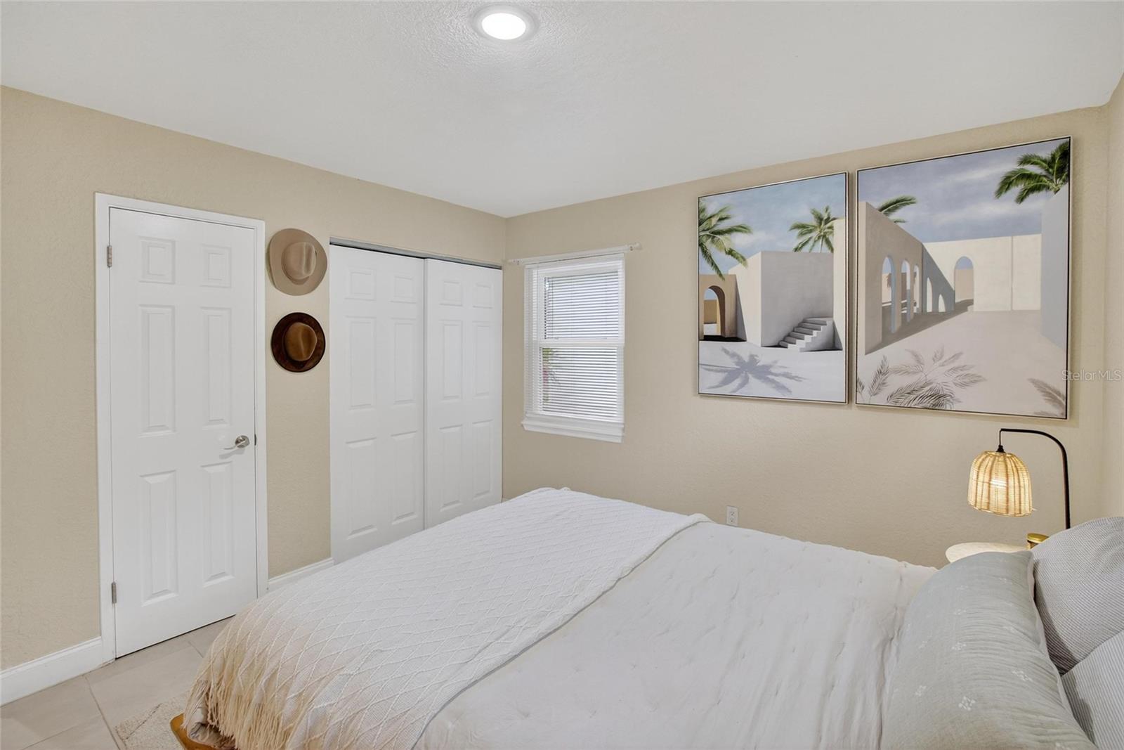 Image 29 of 41 For 764 62nd Place S