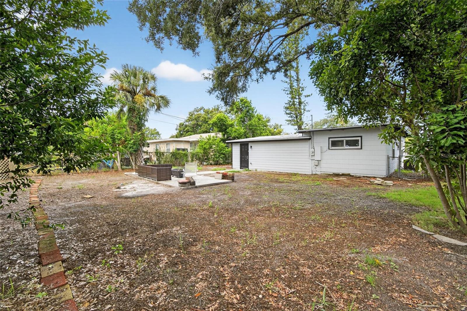 Image 36 of 41 For 764 62nd Place S