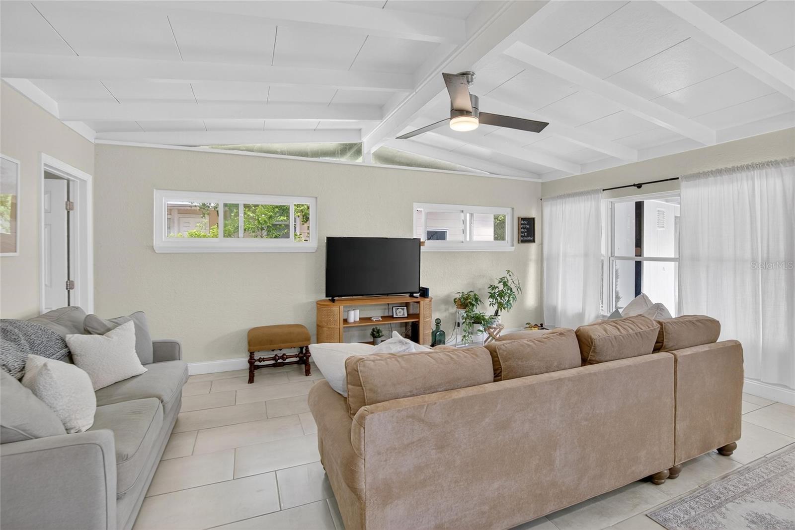 Image 7 of 41 For 764 62nd Place S