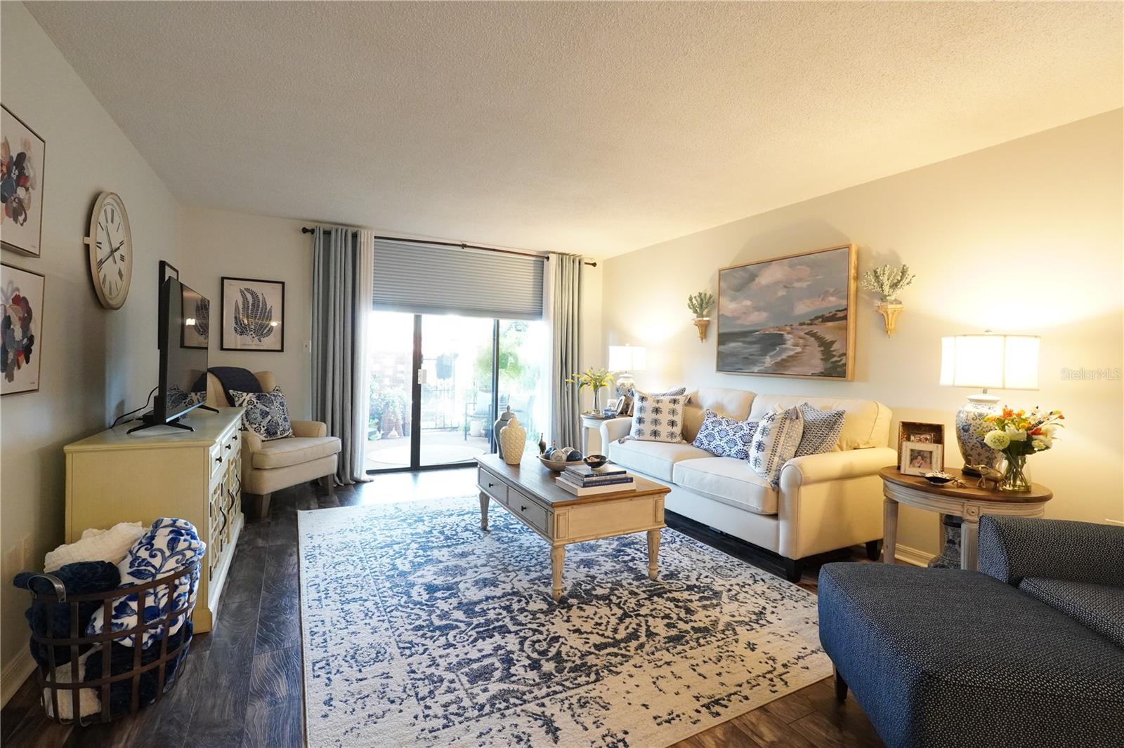 Image 16 of 30 For 2612 Pearce Drive 103