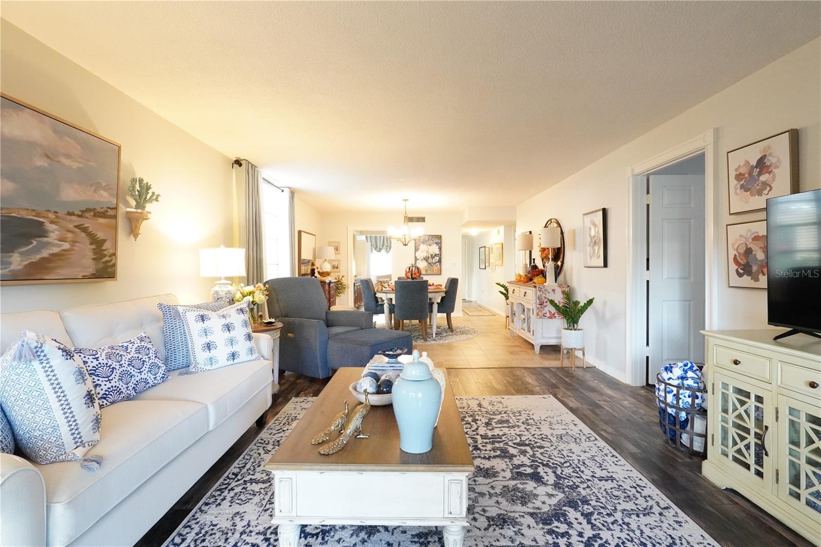 Image 18 of 30 For 2612 Pearce Drive 103