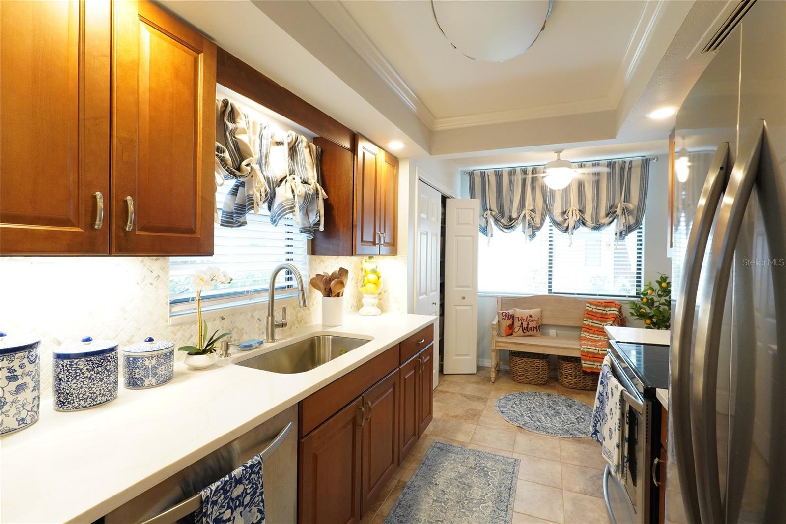 Image 4 of 30 For 2612 Pearce Drive 103