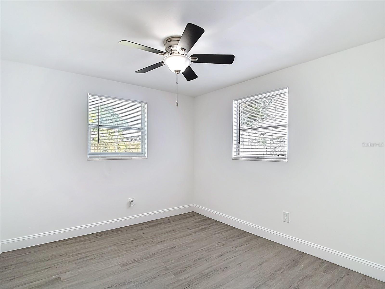 Image 11 of 27 For 3512 10th Street