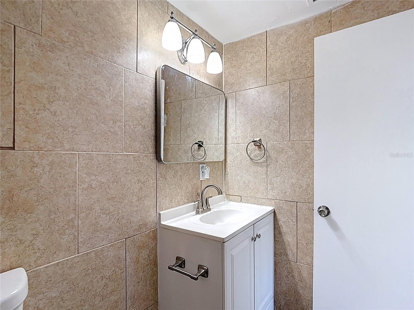 Image 17 of 27 For 3512 10th Street