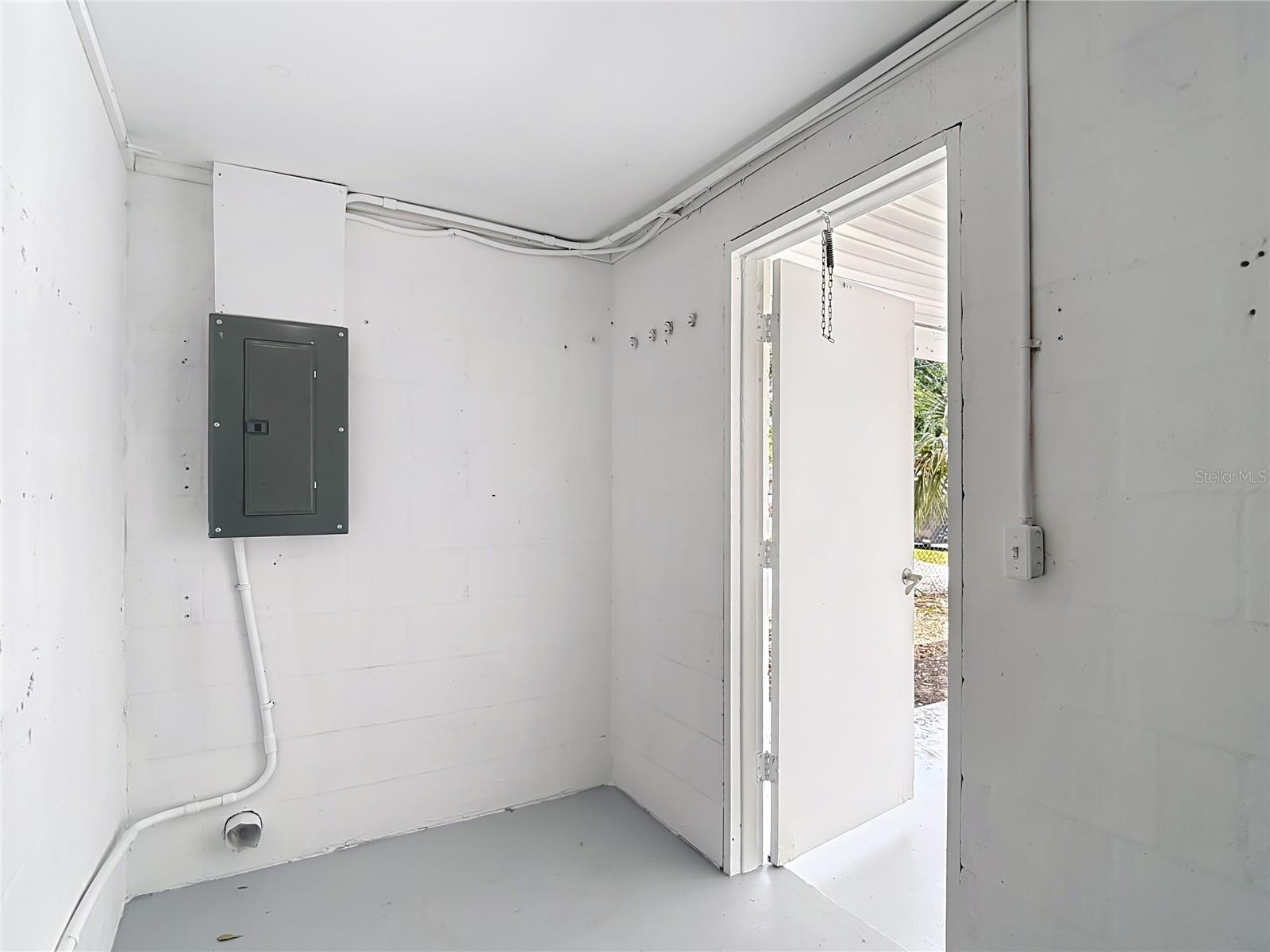 Image 18 of 27 For 3512 10th Street