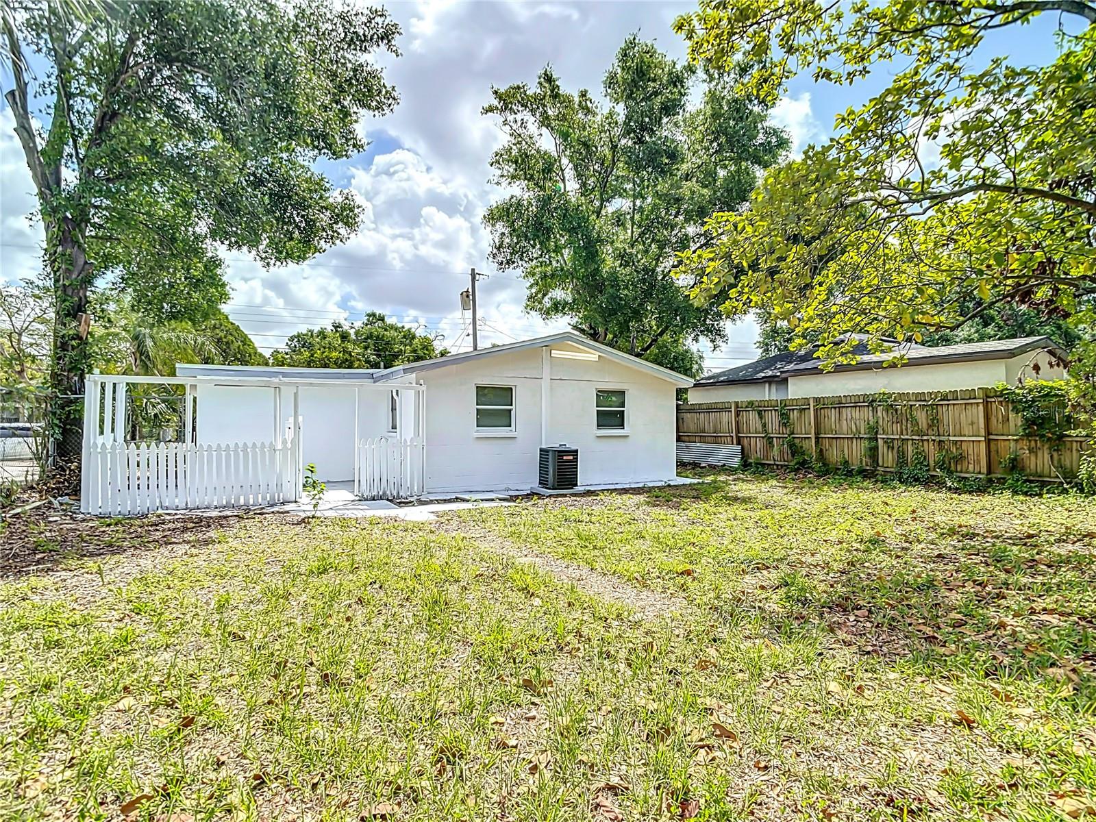 Image 24 of 27 For 3512 10th Street