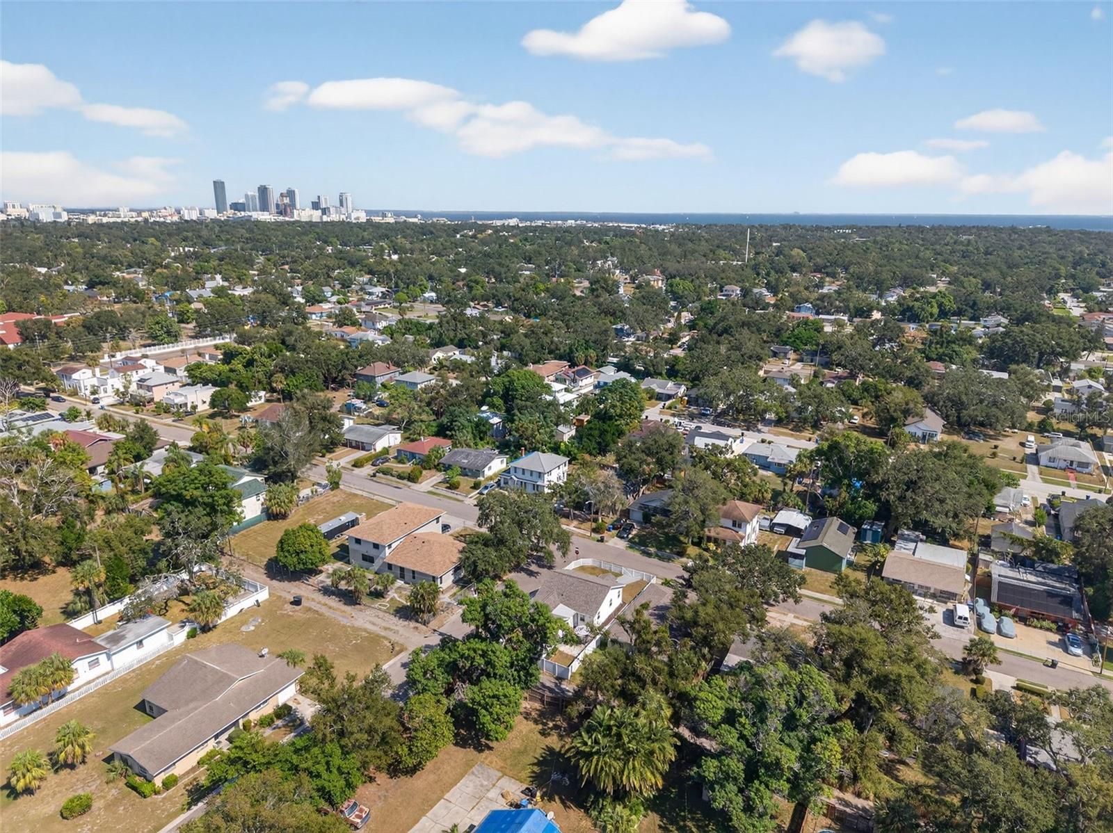 Image 27 of 28 For 2401 19th Street S