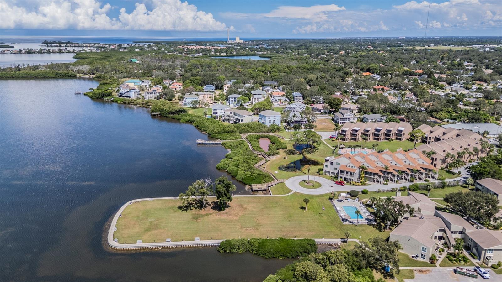 Image 11 of 12 For 501 Windrush Bay Drive 114