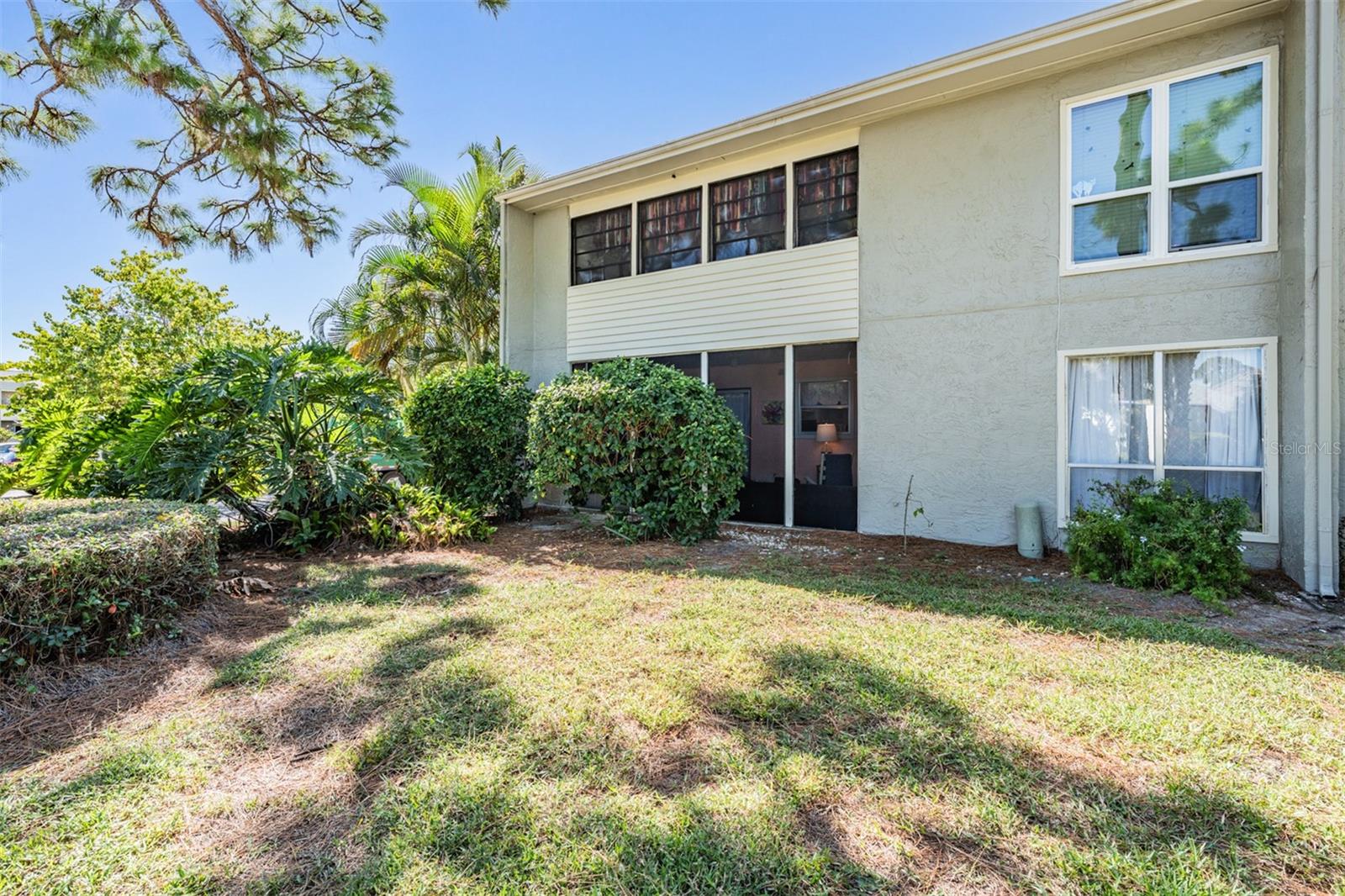 Image 24 of 45 For 501 Windrush Bay Drive 114