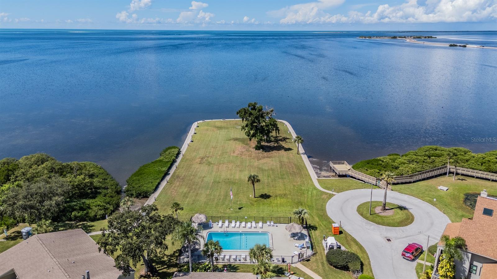 Image 7 of 12 For 501 Windrush Bay Drive 114