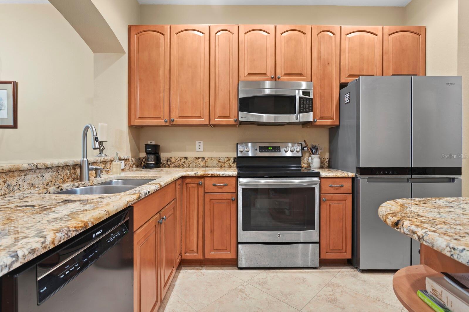Image 13 of 35 For 14137 Waterville Circle