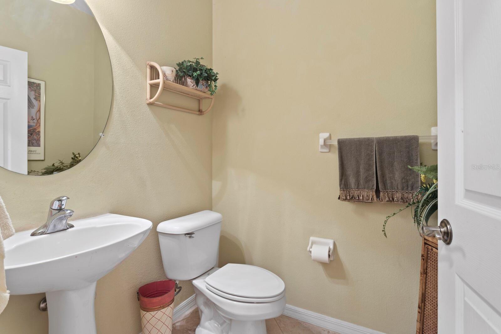 Image 16 of 35 For 14137 Waterville Circle