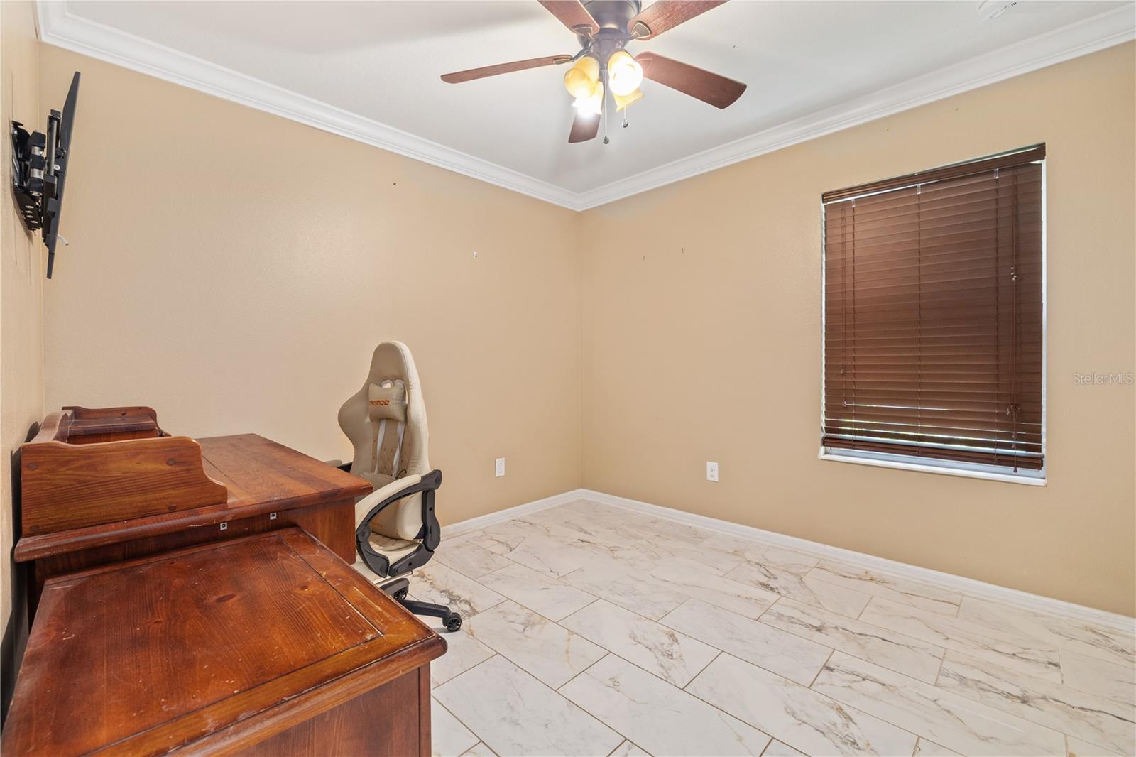 Image 14 of 25 For 7604 Sunshine Bridge Avenue