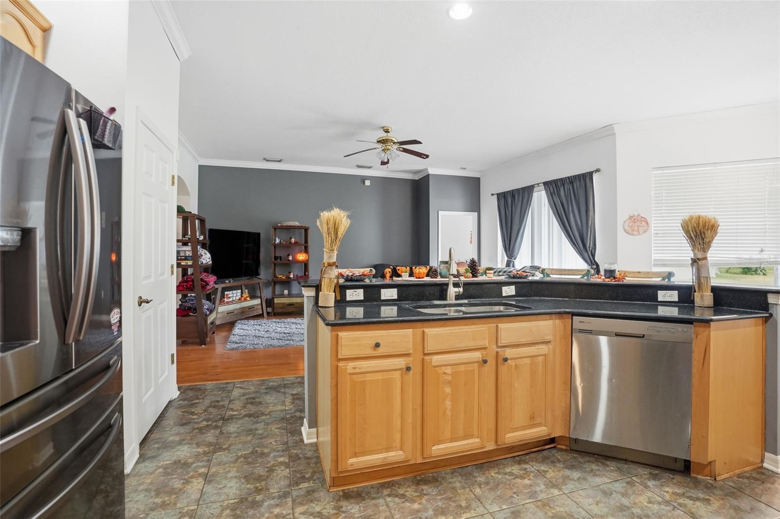 Image 11 of 31 For 4194 Copper Hill Drive